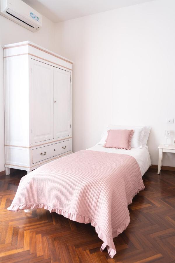Casa Di Anna Leilighet Pesaro Eksteriør bilde